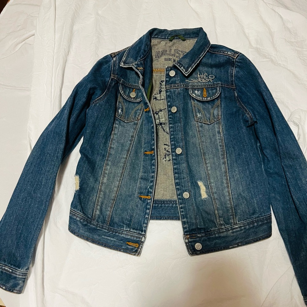Hollister large Jean jacket